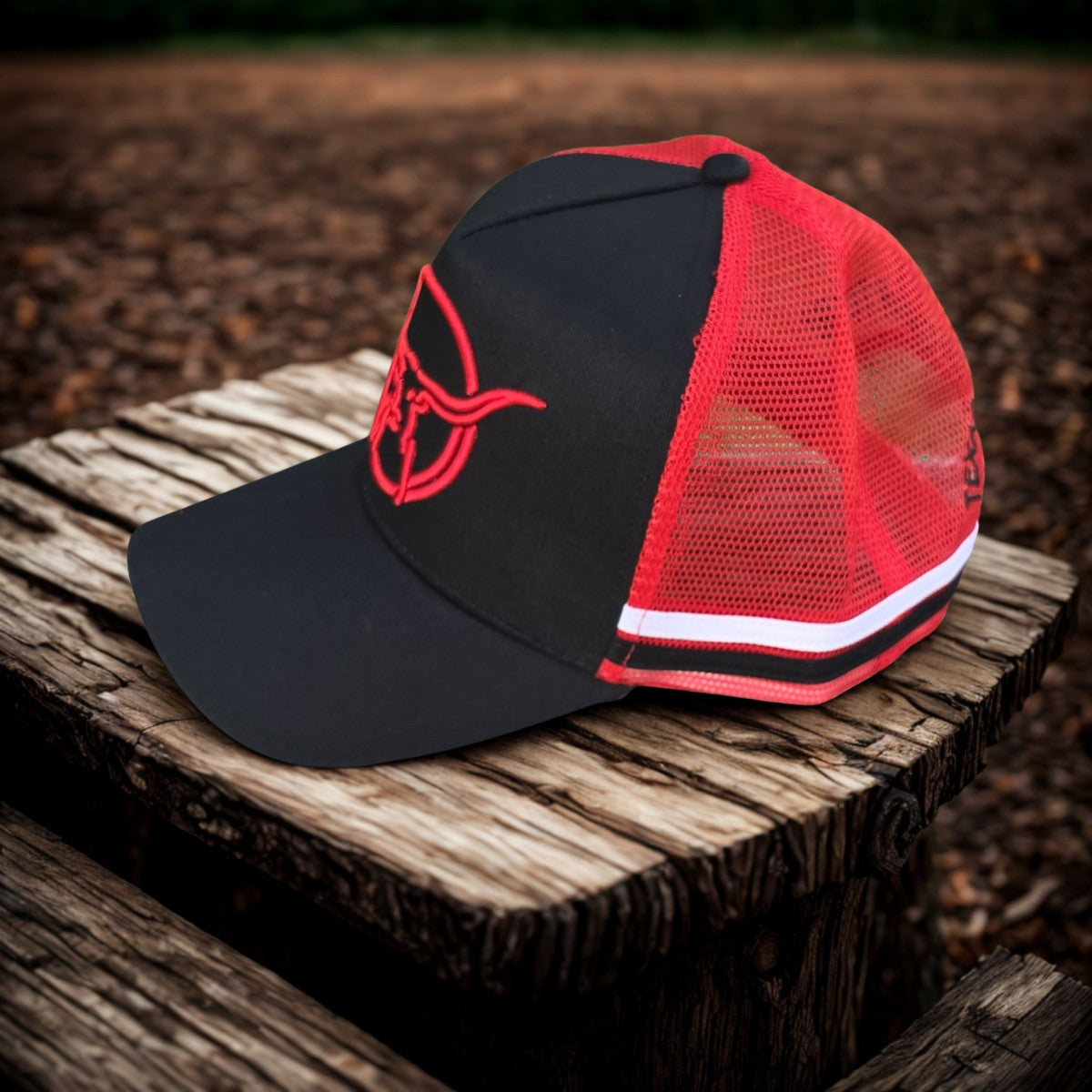 Texas Longhorn Tours trucker cap (black/red/white)