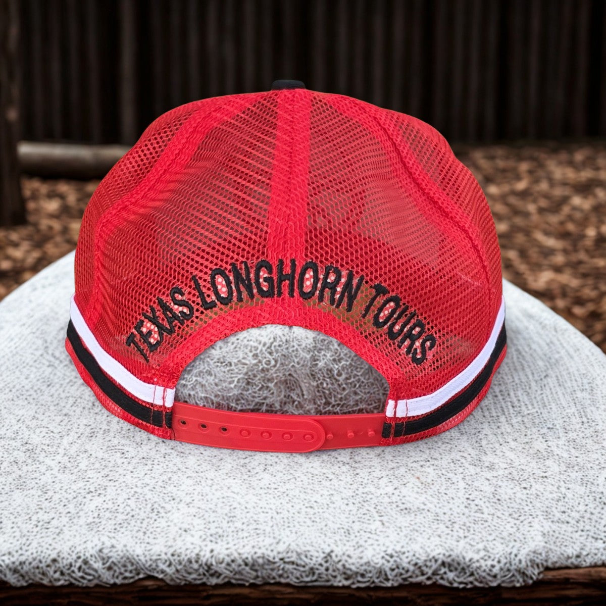Texas Longhorn Tours trucker cap (black/red/white)